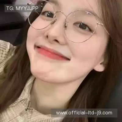 滑颢清